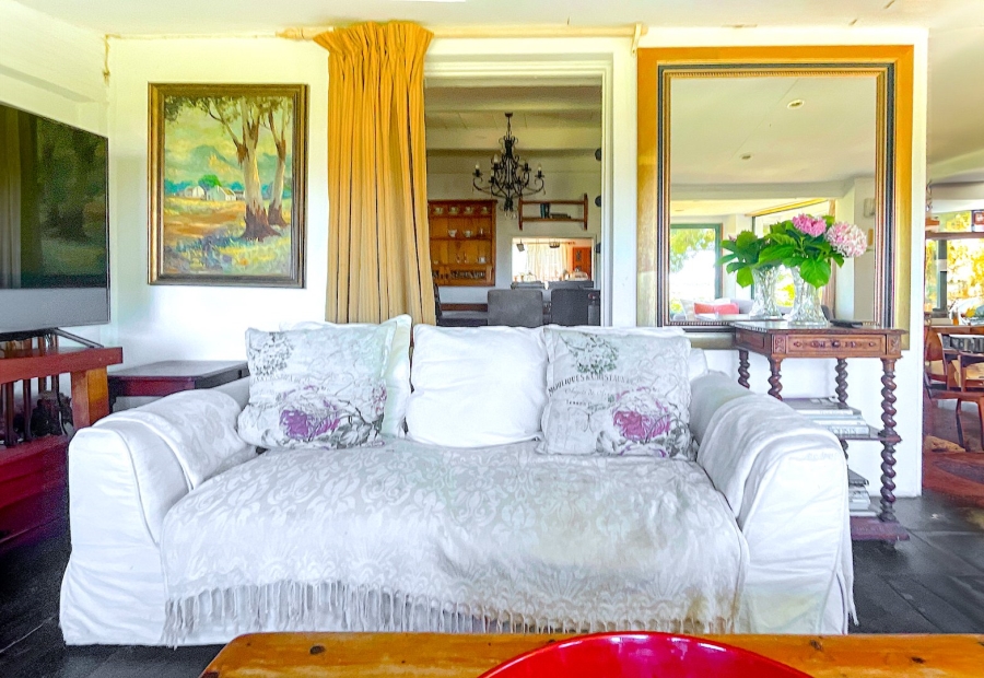 4 Bedroom Property for Sale in Knysna Central Western Cape